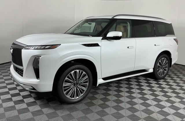 New 2027 White INFINITI LUXE image 3