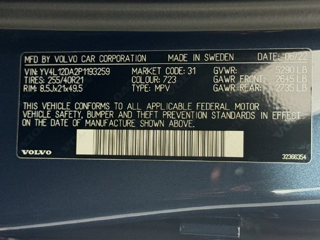 Used 2023 Denim Blue Metallic Volvo Ultimate Bright Theme image 36