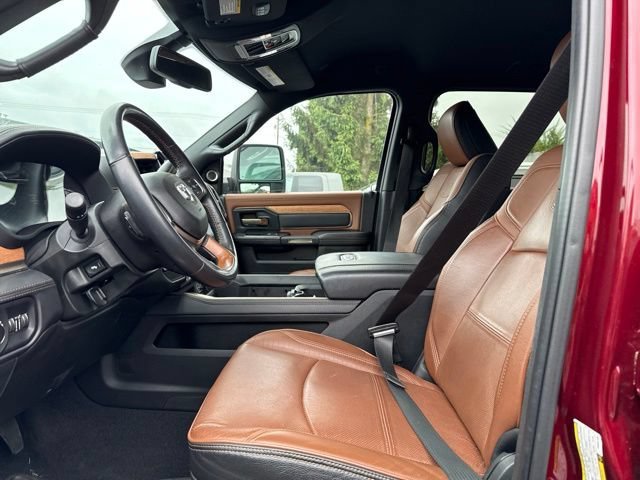 Used 2023 Delmonico Red Pearlcoat Ram Longhorn image 6
