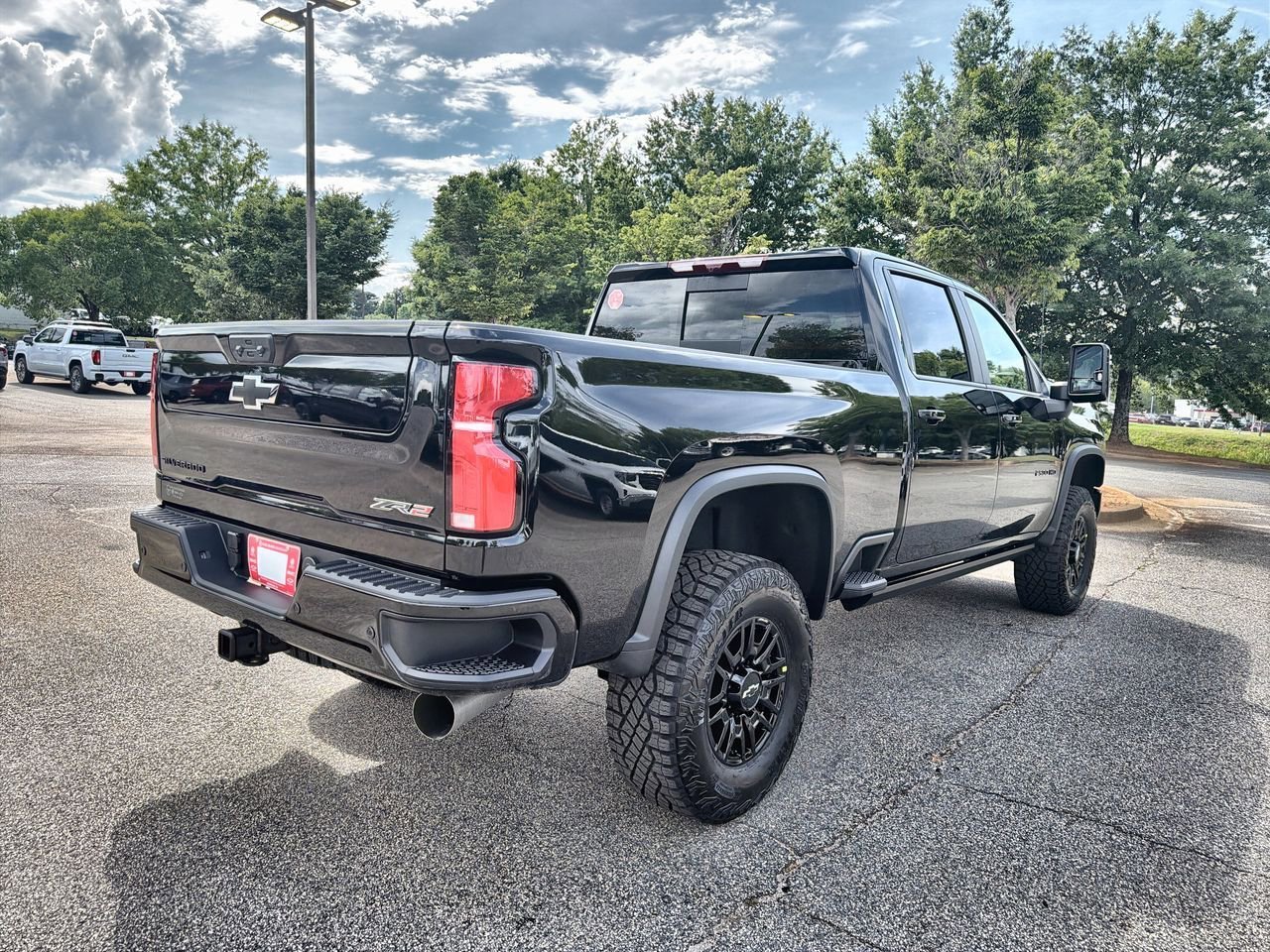 2026 Chevrolet Silverado 2500 HD ZR2 - Photo 8