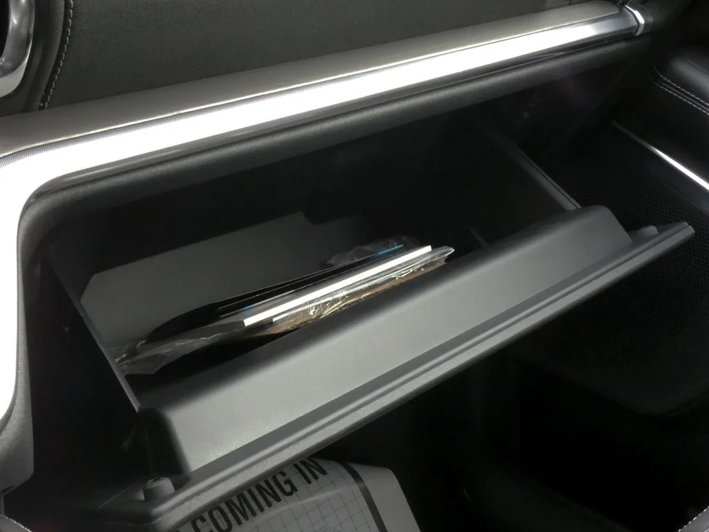 Used 2025 White Ford Platinum image 44