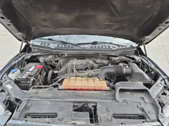 Used 2016 Gray Ford XLT image 23
