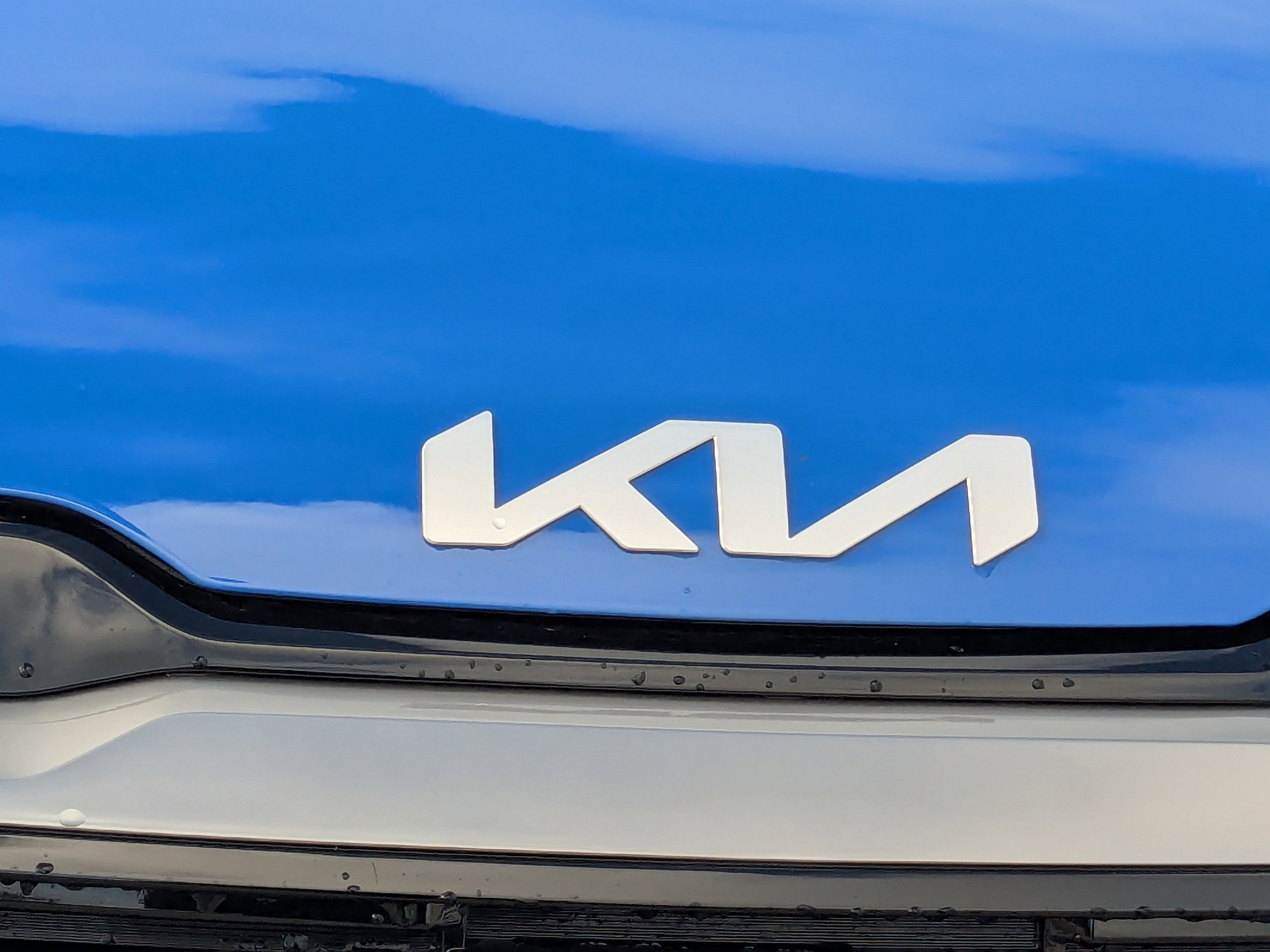 New 2026 Nebular Blue Kia EX image 13