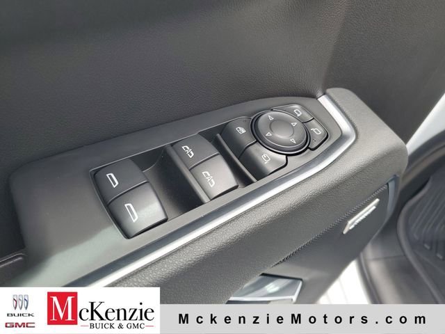 2026 GMC Sierra 1500 SLT - Photo 9