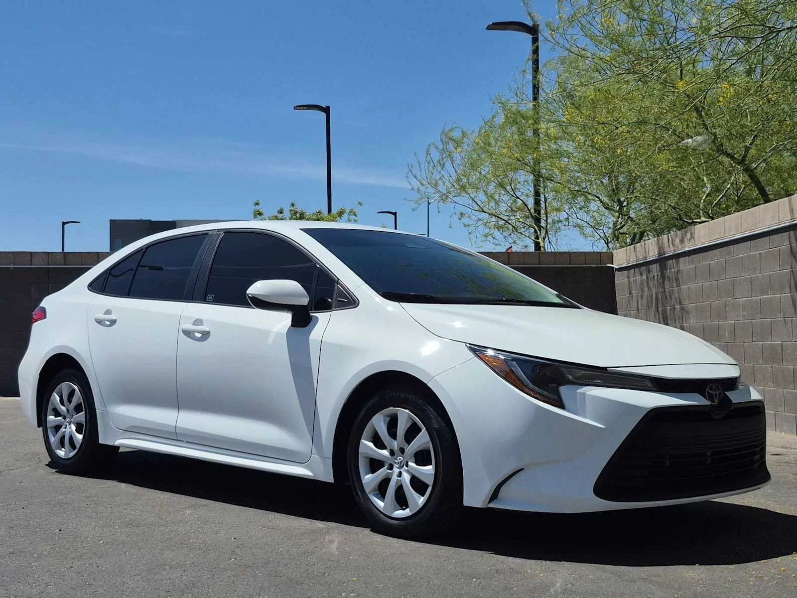 Used 2024 Ice Cap Toyota LE image 3