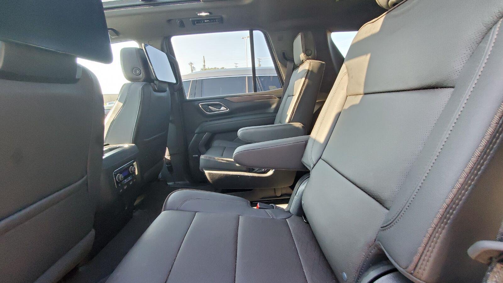Used 2024 Summit White Chevrolet High Country image 5