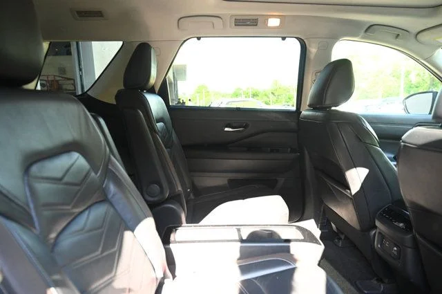 Certified Used 2022 Black Nissan Platinum image 36