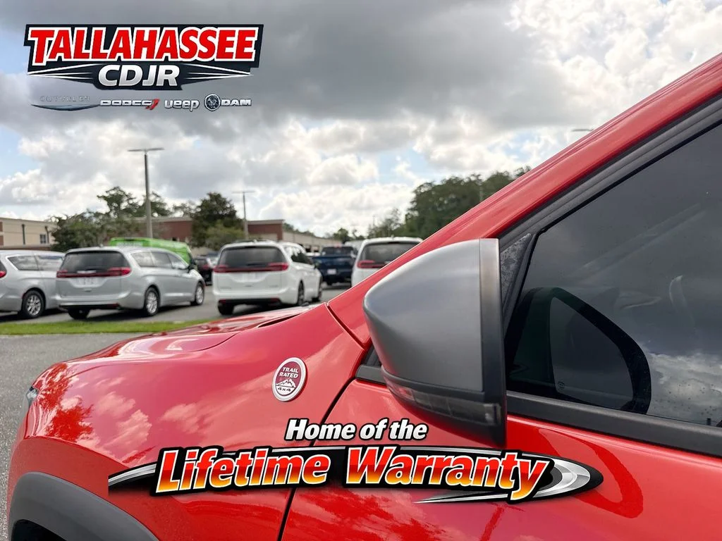 Used 2021 Orange Jeep Trailhawk image 12
