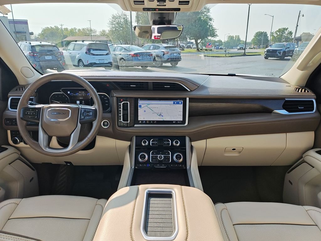 Used 2021 Beige GMC Denali image 15
