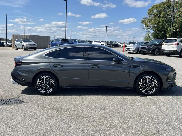 Used 2026 Gray Hyundai SEL Sport image 14