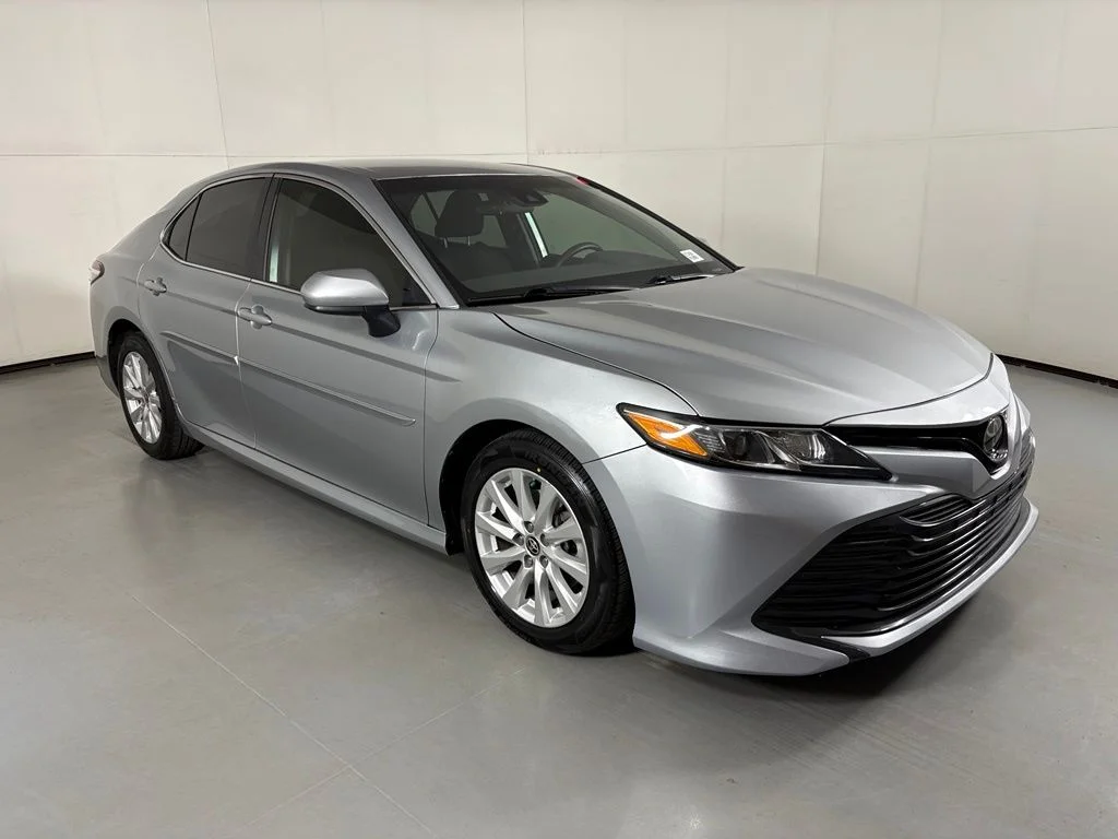Used 2020 Silver Toyota LE image 2