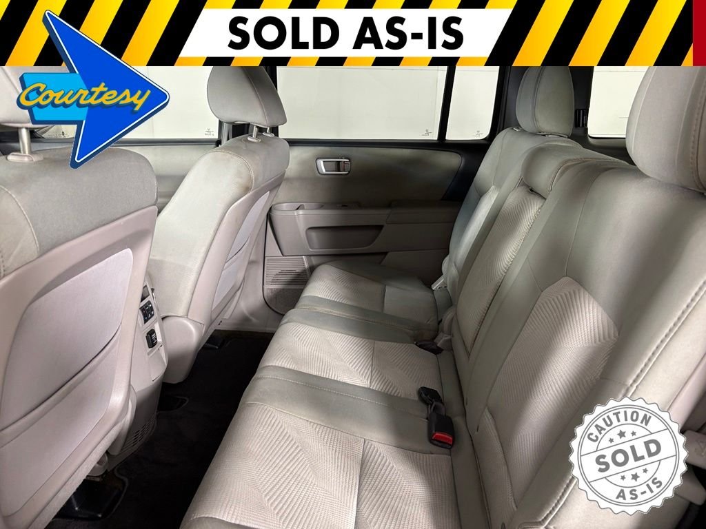 Used 2014 Silver Honda LX image 34