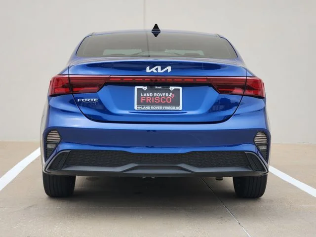 Used 2024 Blue Kia LXS image 6