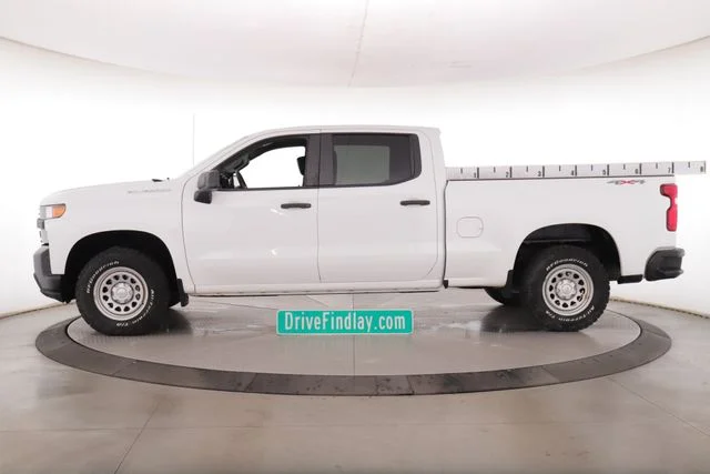 Used 2021 White Chevrolet WT image 9
