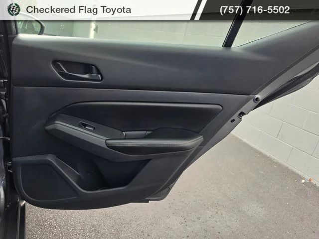 Used 2025 Gun Metallic Nissan 2.5 SV image 28