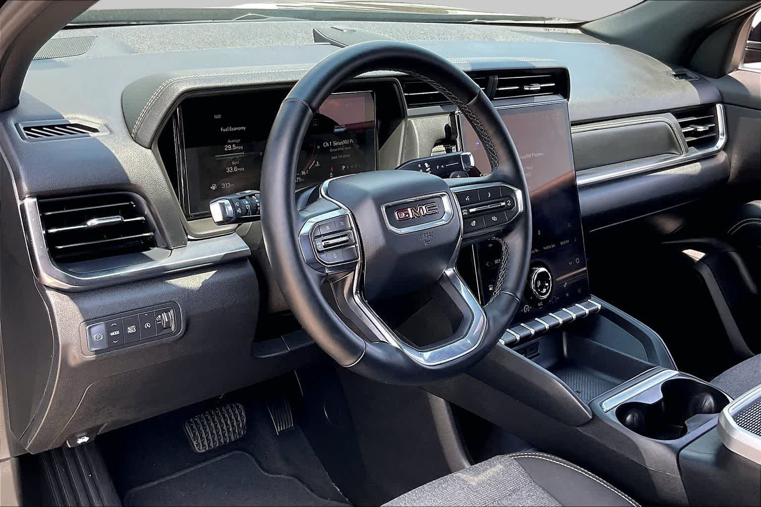 Used 2026 Ebony Twilight Metallic GMC FWD Elevation image 17