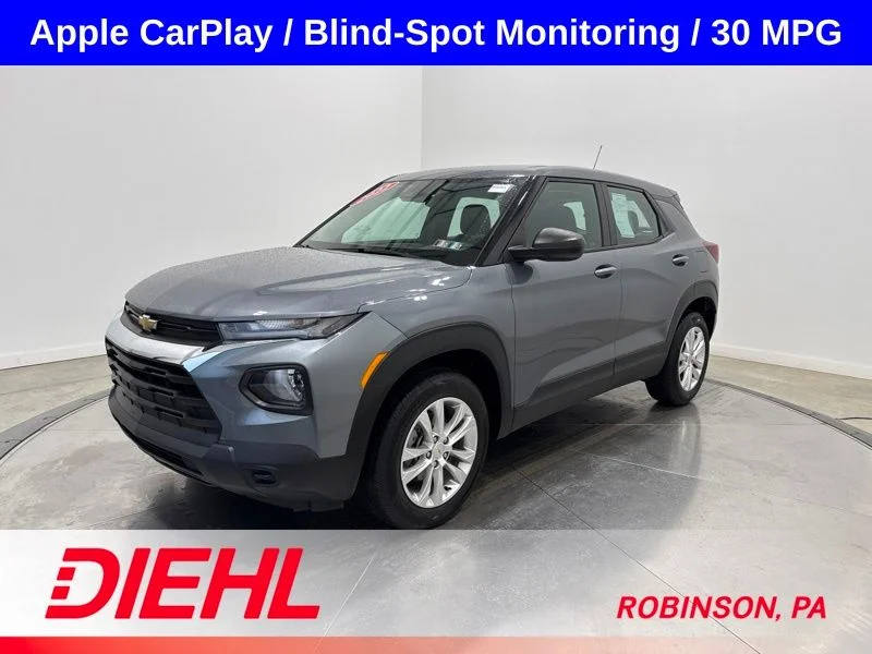 Used 2022 Gray Chevrolet LS image 3