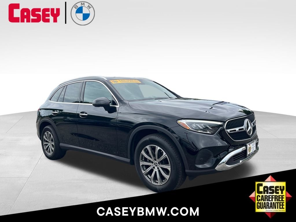 2025 Mercedes-Benz GLC GLC 300 4MATIC's photo