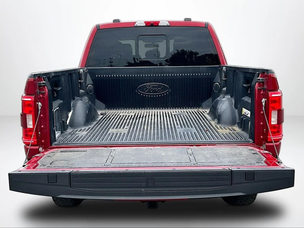 Used 2021 Red Ford Lariat image 18