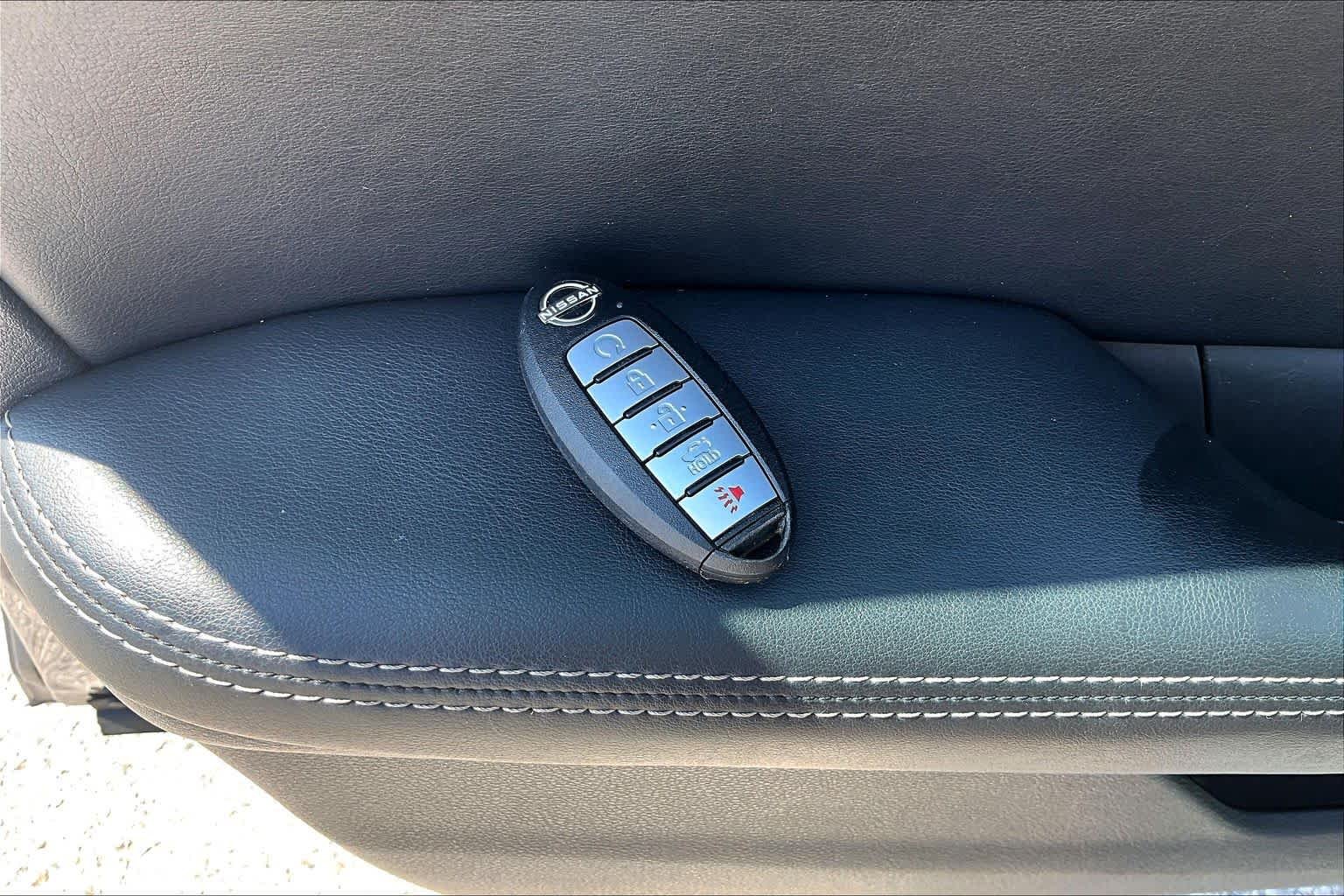 2025 Nissan Altima SV - Photo 15