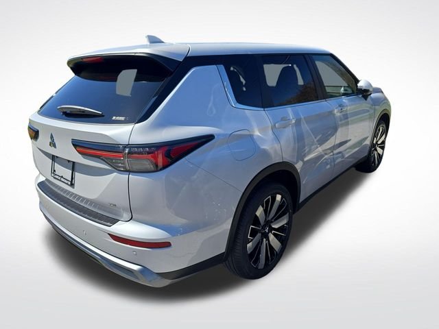 2026 Mitsubishi Outlander SE - Photo 6
