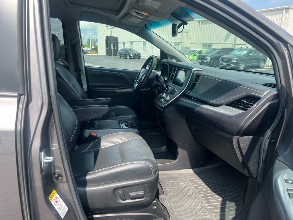 Used 2017 Predawn Gray Mica Toyota SE image 7