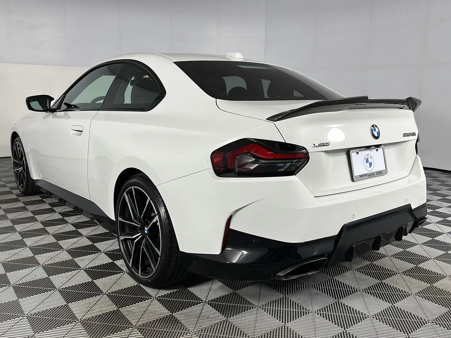 Used 2023 Alpine White BMW M240i xDrive image 25