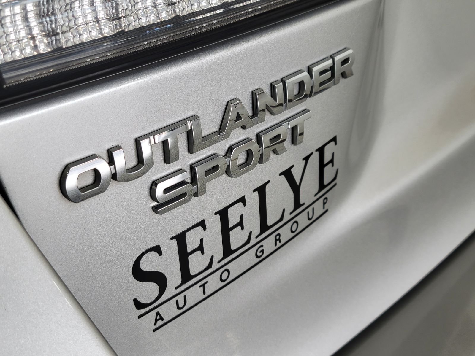 Used 2024 Silver Mitsubishi 2.0 SE image 29