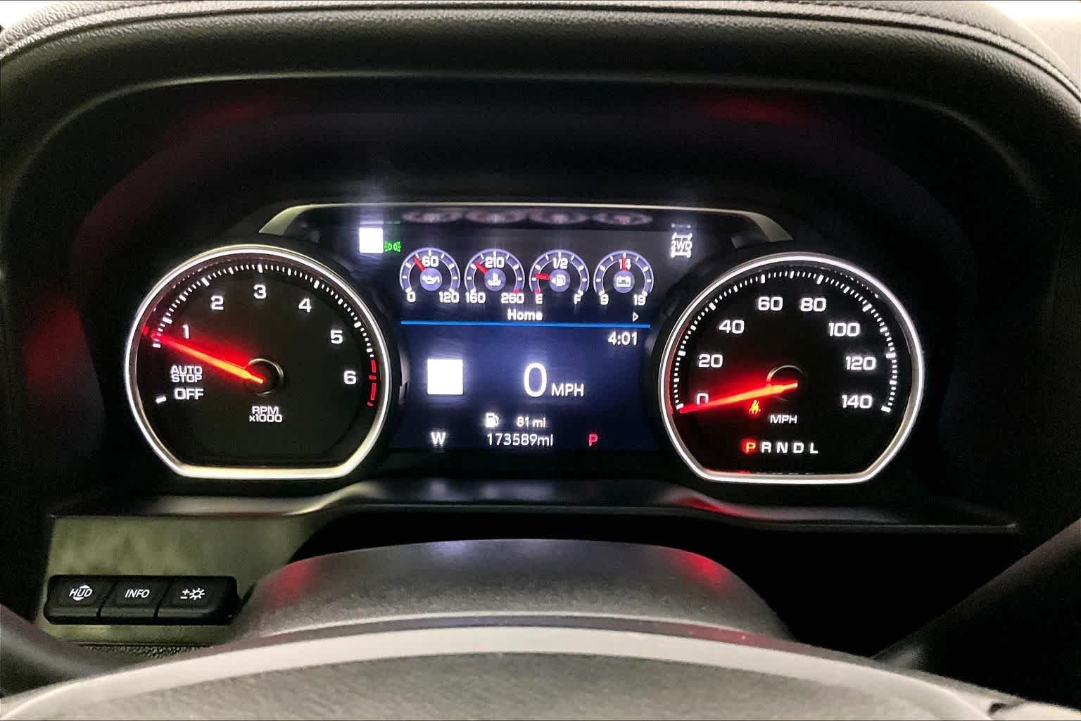 Used 2019 Iridescent Pearl Tricoat Chevrolet High Country image 25