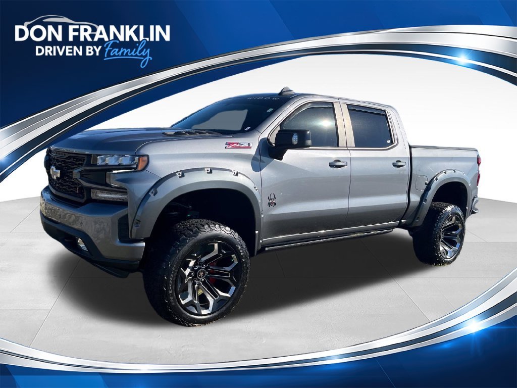 Used 2022 Gray Chevrolet RST image 1