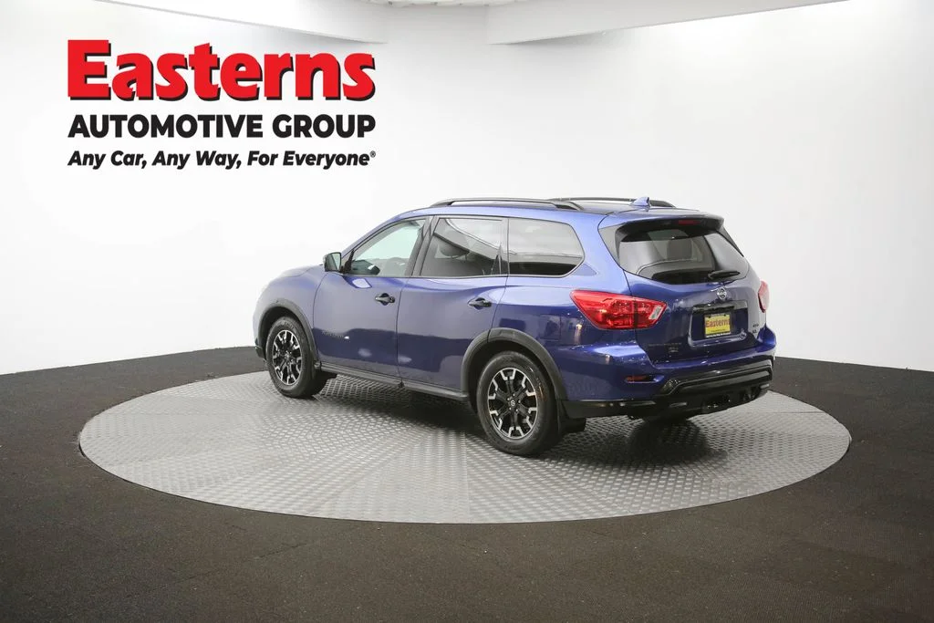Used 2020 Blue Nissan SL image 66