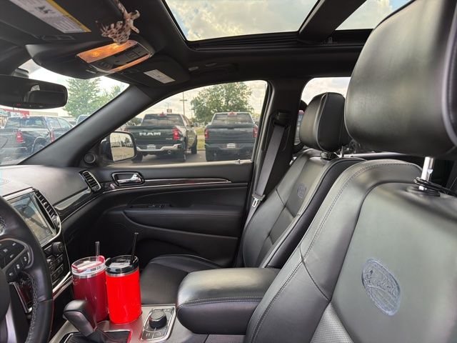 Used 2020 Red Jeep Overland image 8