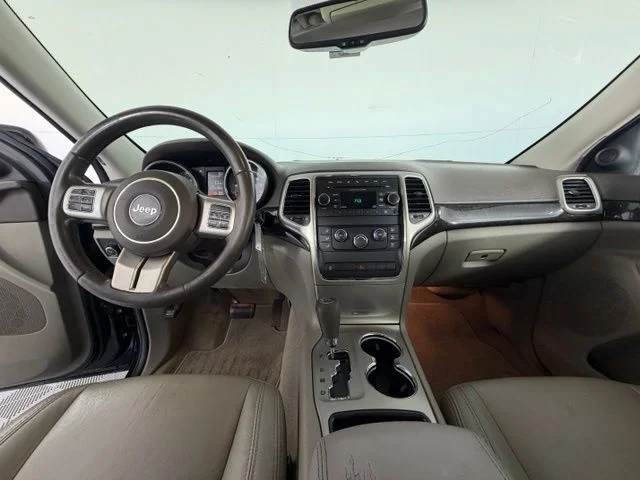 Used 2013 Black Jeep Laredo image 13