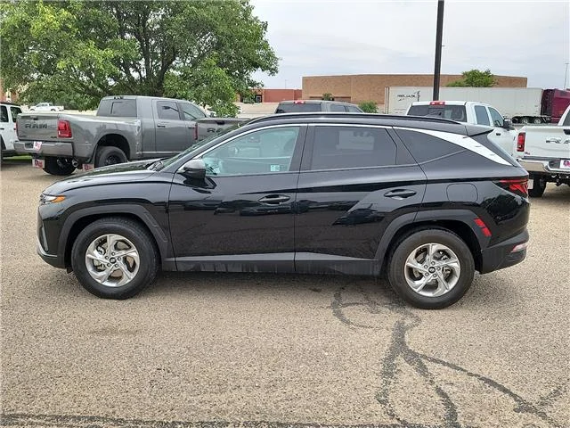 Used 2024 Black Pearl Hyundai SEL image 2