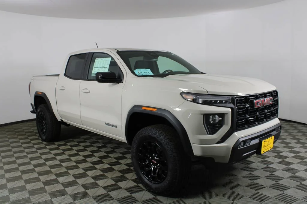 2026 GMC Canyon 4WD Elevation Crew Cab Short Box's photo