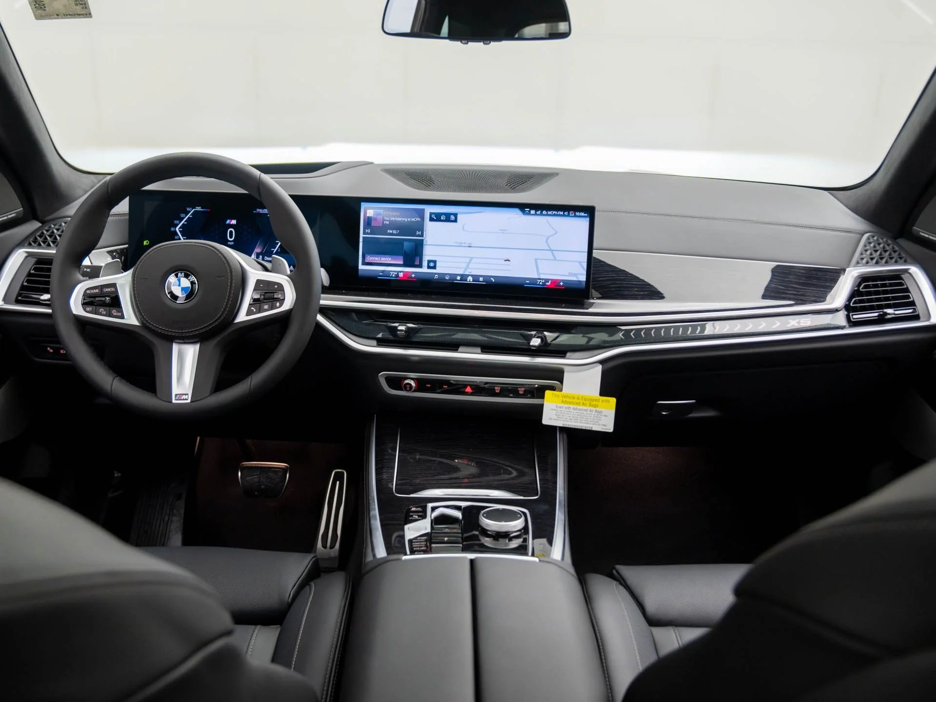 New 2026 White BMW xDrive40i image 10