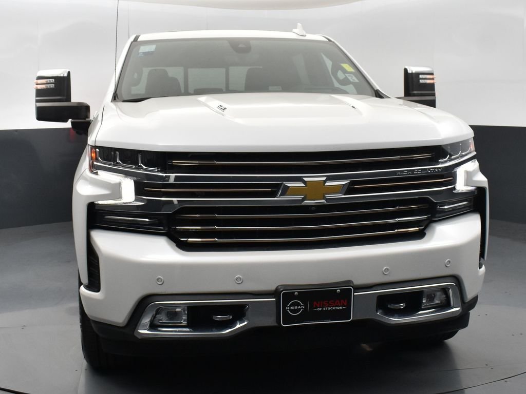 2020 Chevrolet Silverado 1500 High Country photo 2