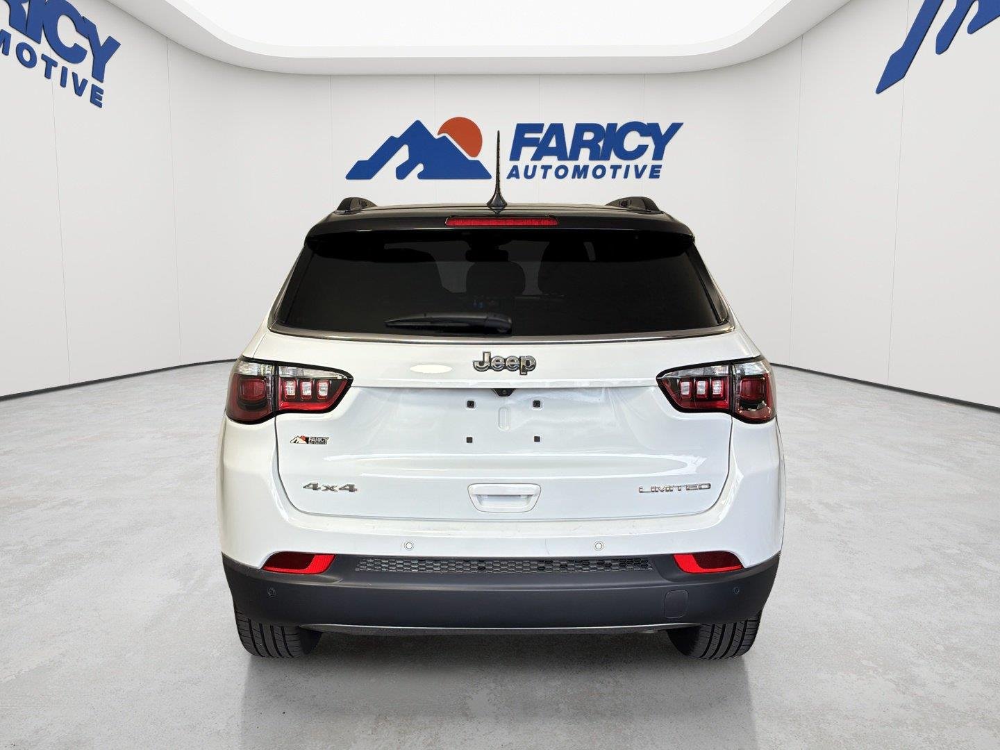 Used 2024 Bright White Clearcoat Jeep Limited image 30