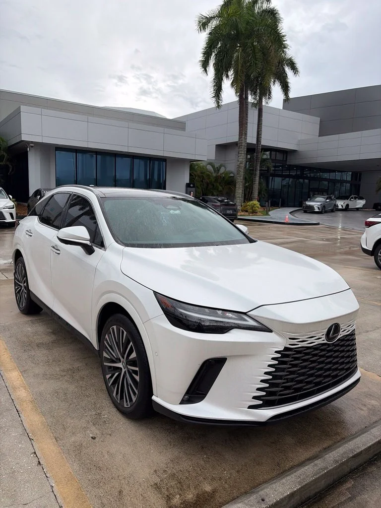 Certified Used 2023 EMINENT WHITE PEARL Lexus 350 Premium Plus image 1