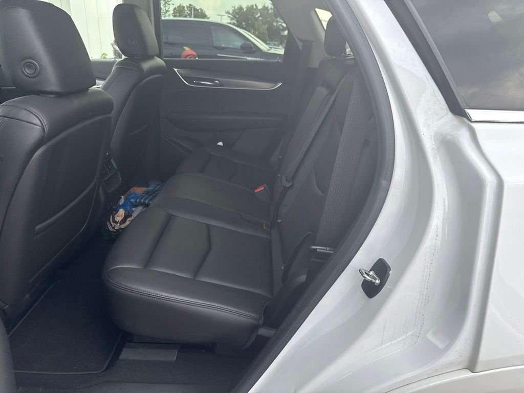 Used 2019 White Cadillac Premium Luxury image 5
