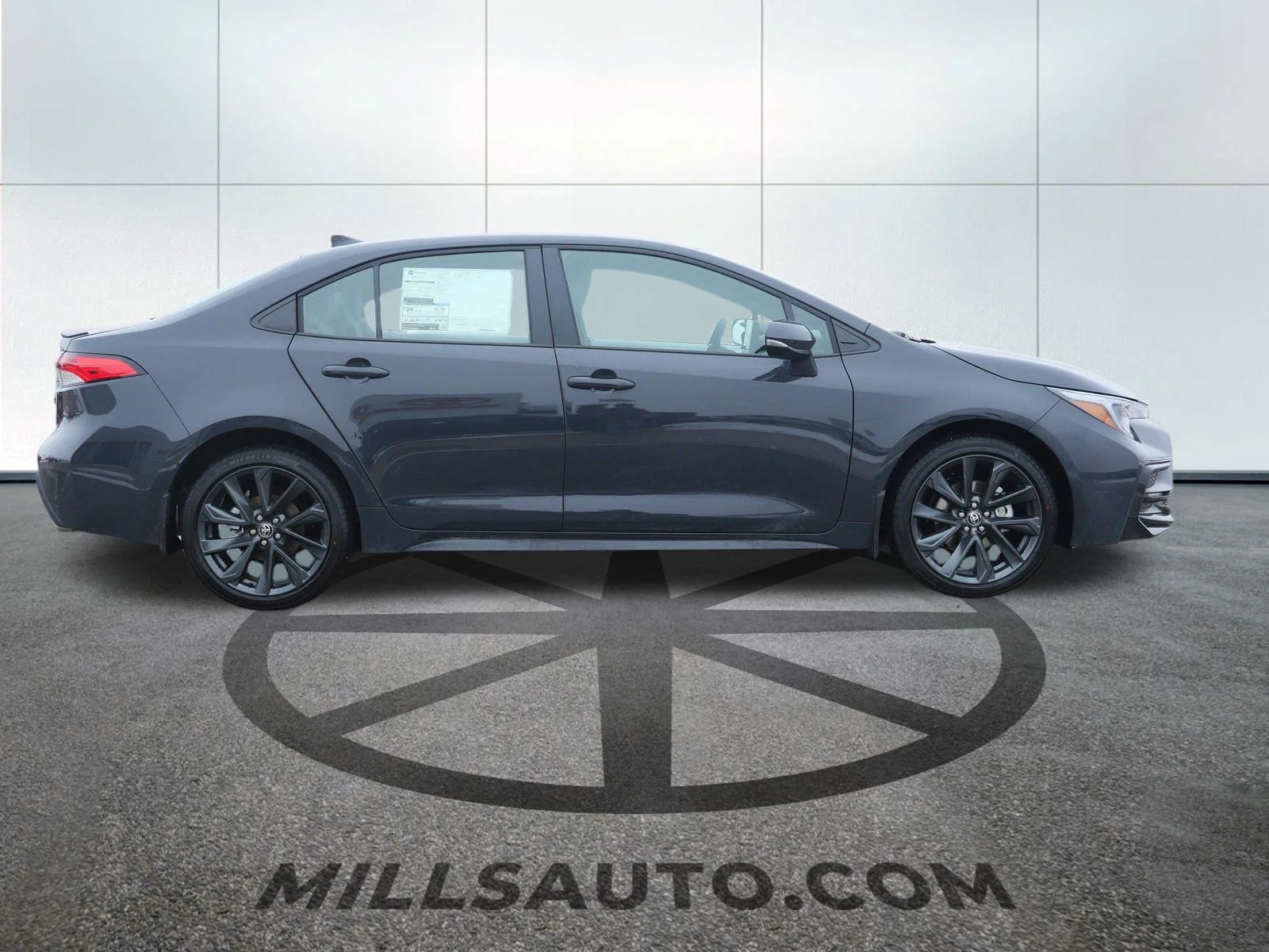 2026 Toyota Corolla SE - Photo 6
