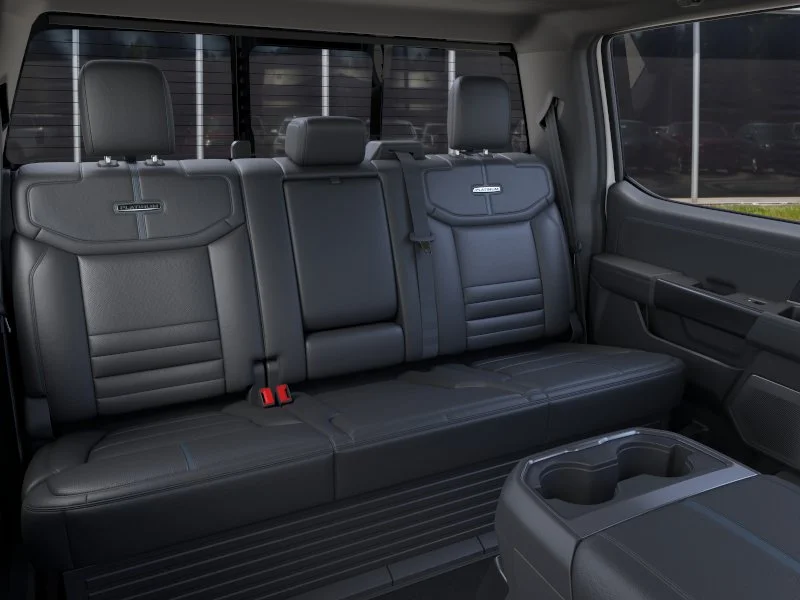 2026 Ford F-350 Super Duty Platinum - Photo 11