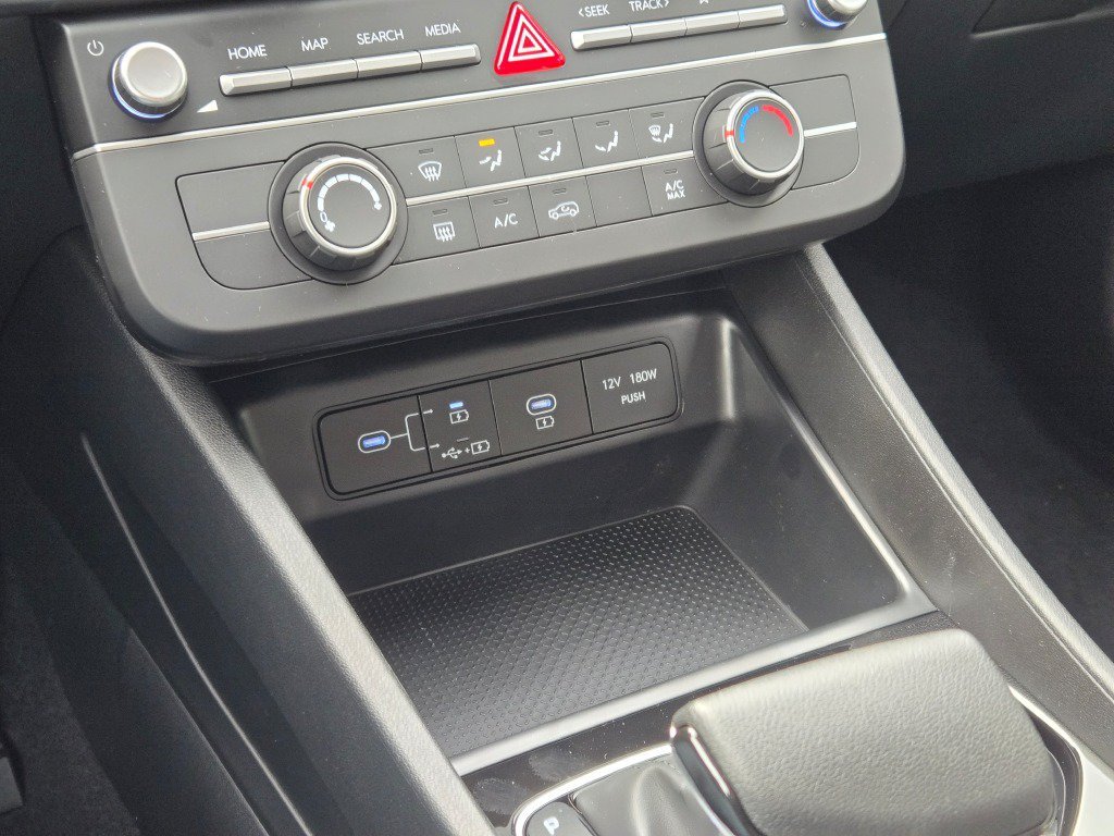 New 2026 Phantom Black Hyundai SE image 24