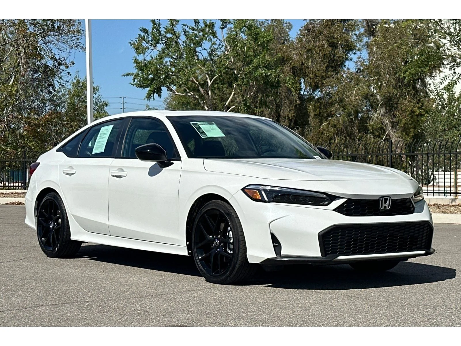 Used 2026 Platinum White Pearl Honda Sport image 8