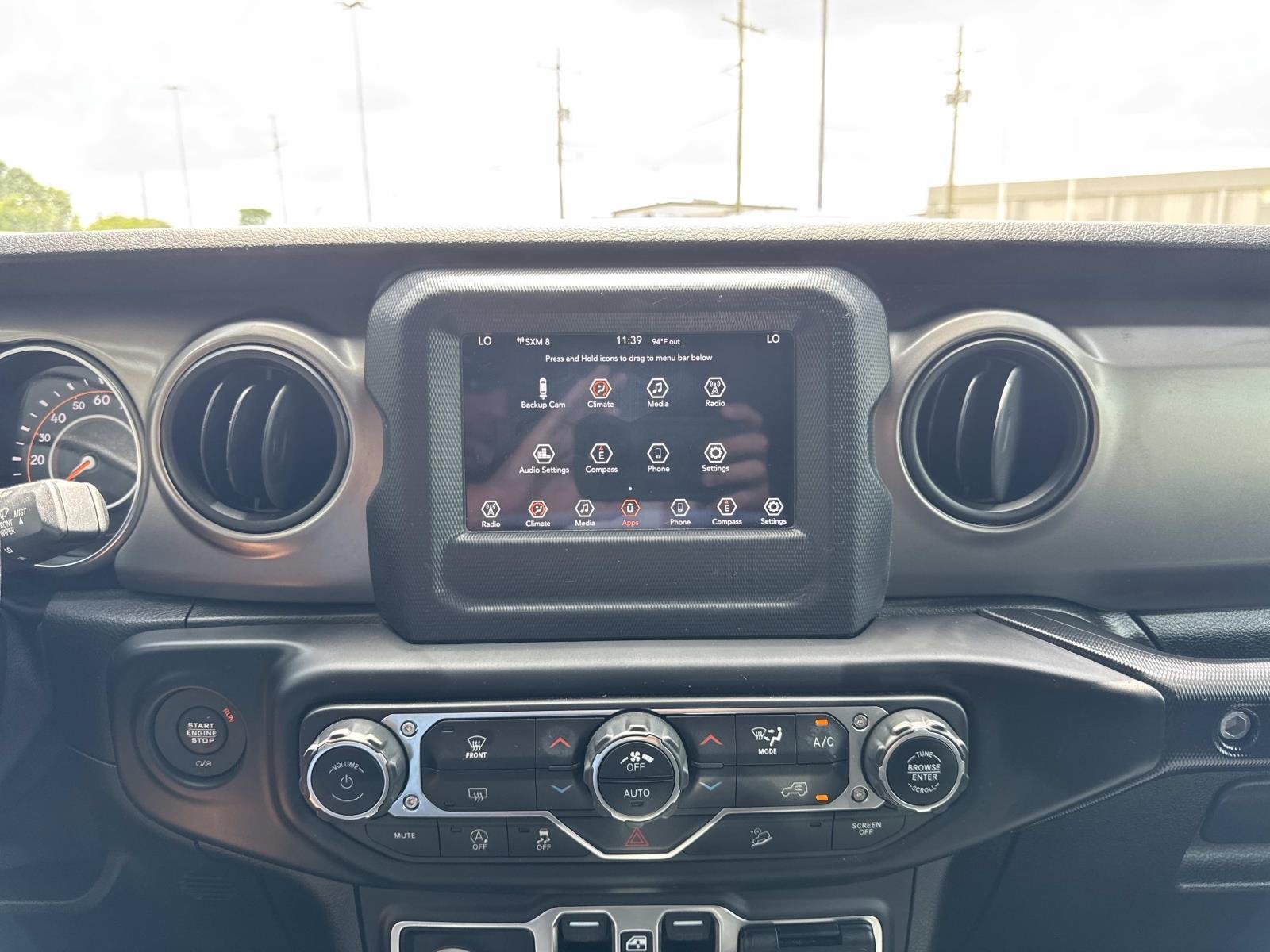 Used 2020 Black Clearcoat Jeep Sport S image 24