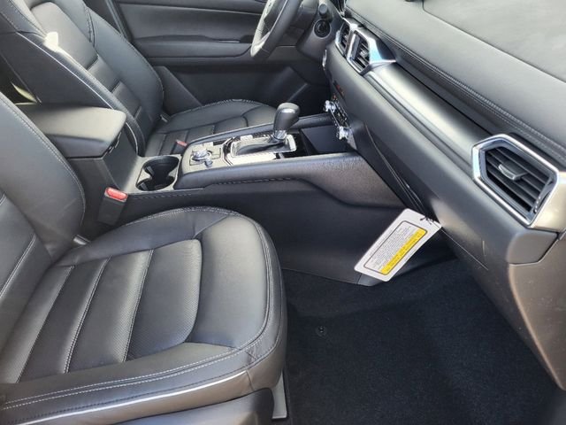 2025 Mazda CX-5 S Preferred package - Photo 15
