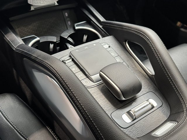 2026 Mercedes-Benz GLS Base - Photo 10