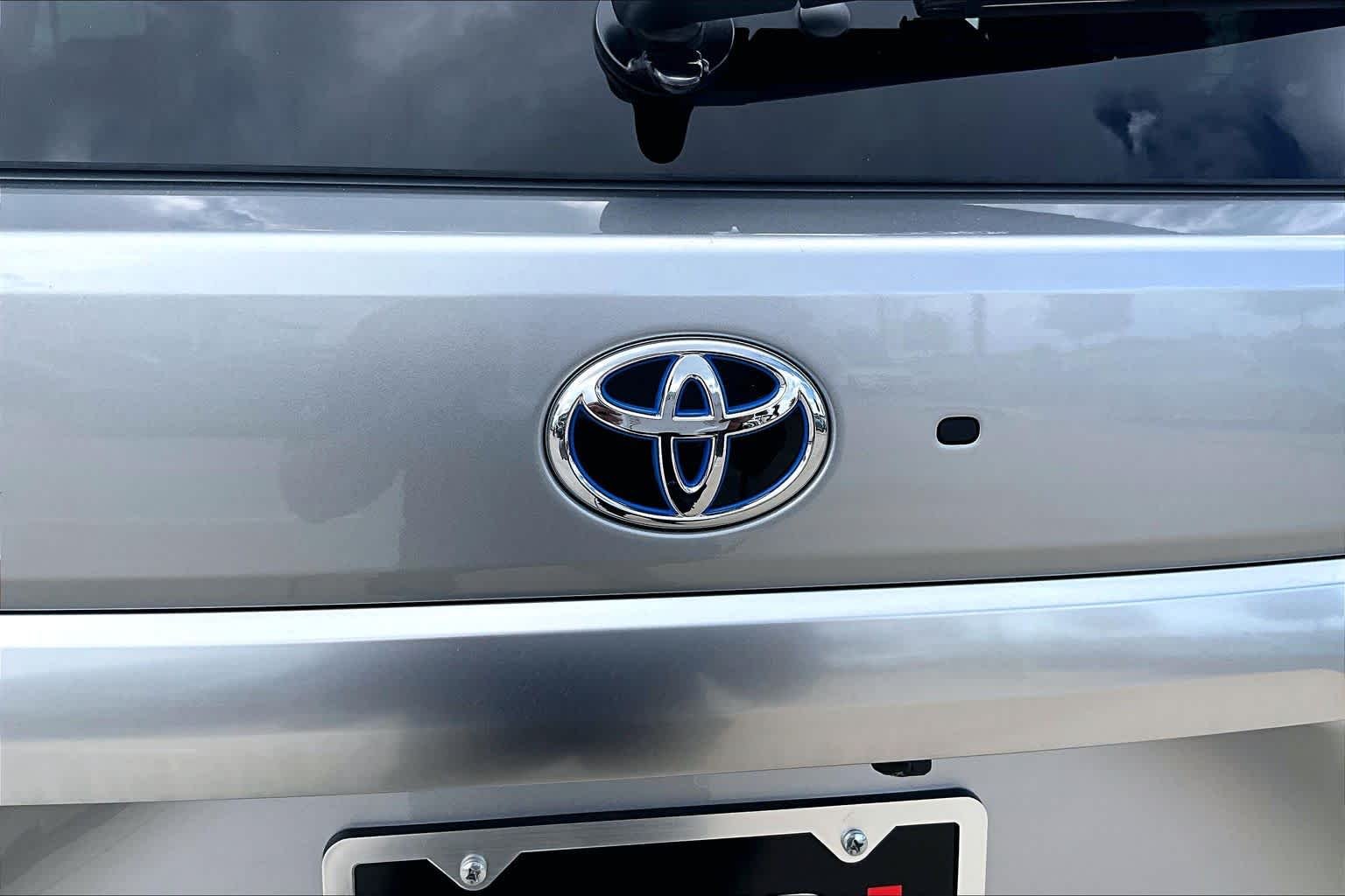 Used 2024 Celestial Silver Metallic Toyota Capstone image 10