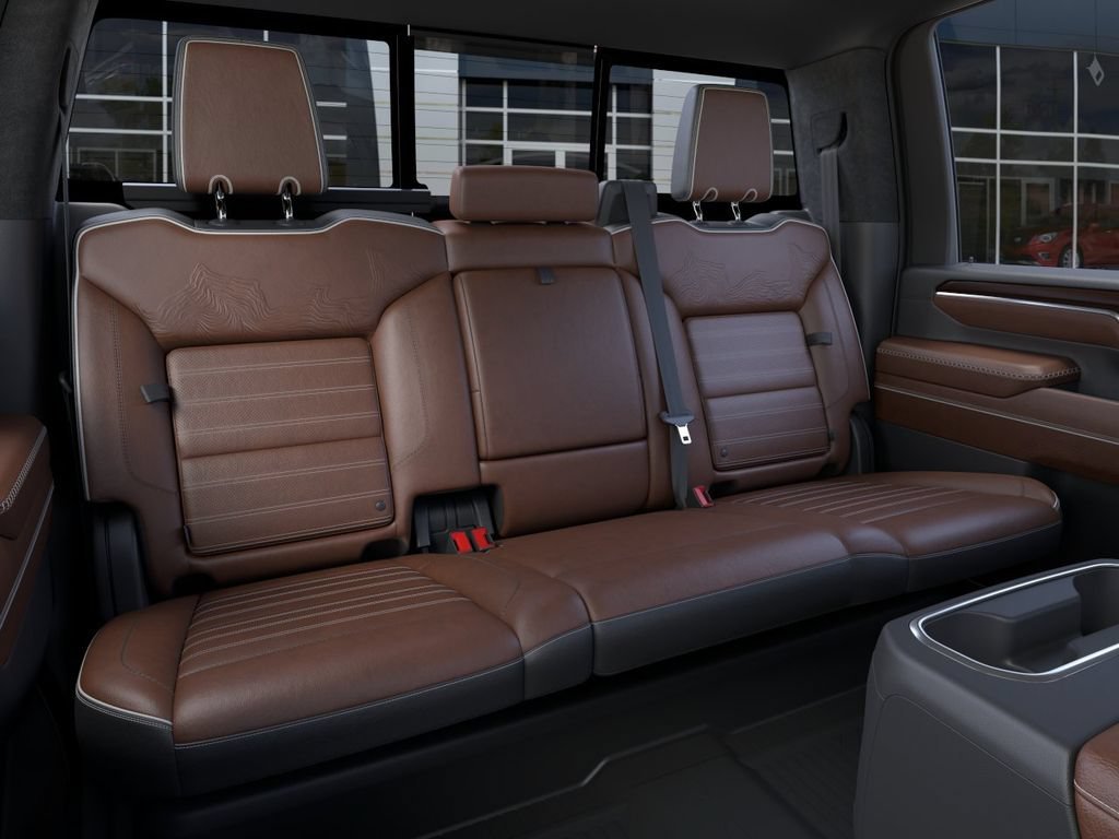 2025 GMC Sierra 3500HD Denali Ultimate - Photo 17