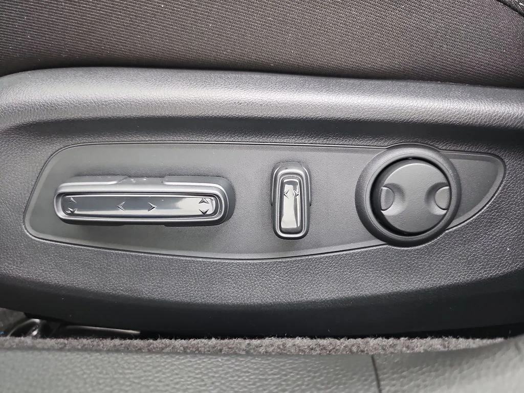 New 2026 Meteorite Gray Metallic Honda SE image 31